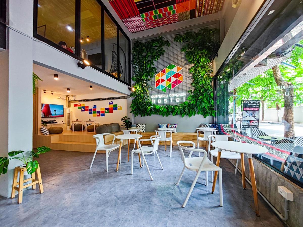 Everyday Bangkok Hostel Екстериор снимка