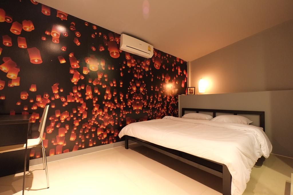 Everyday Bangkok Hostel Екстериор снимка