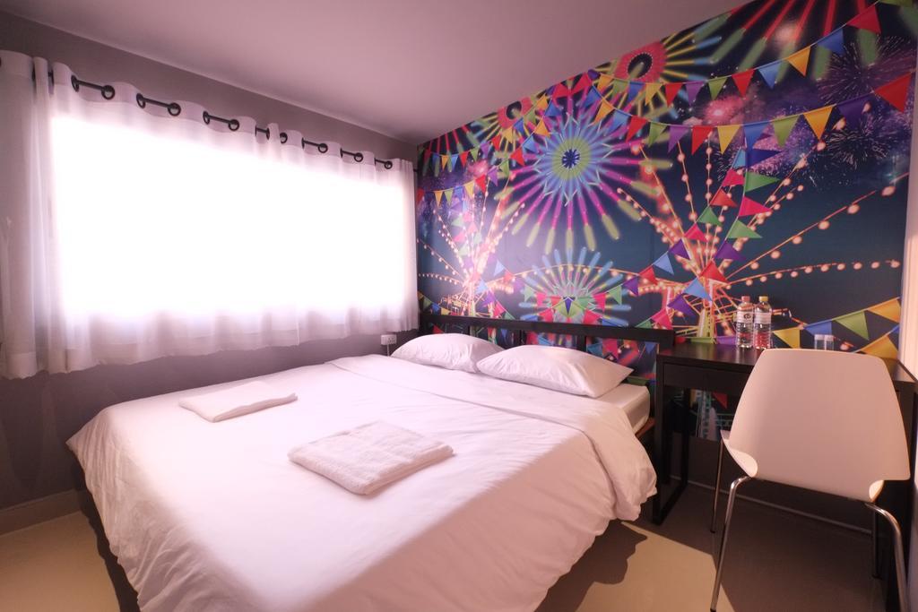 Everyday Bangkok Hostel Екстериор снимка