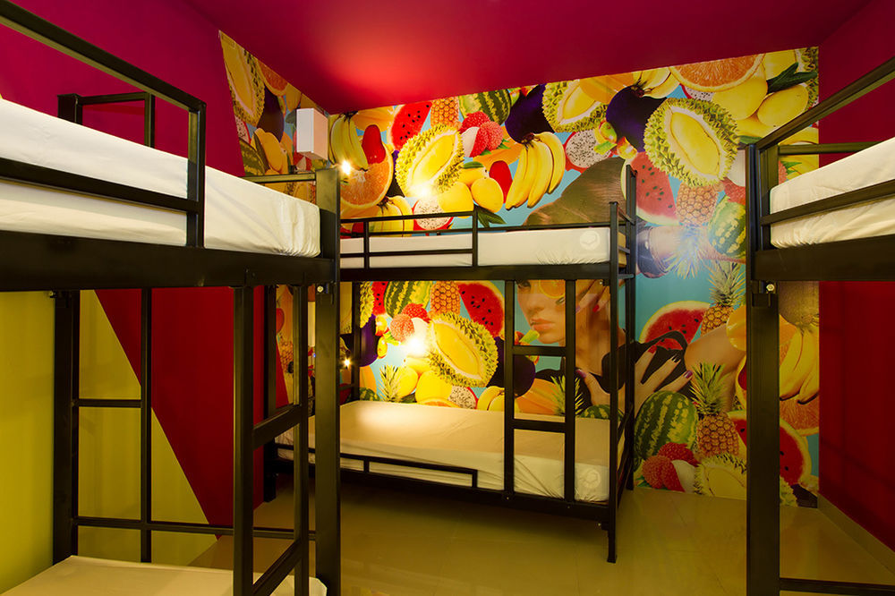 Everyday Bangkok Hostel Екстериор снимка